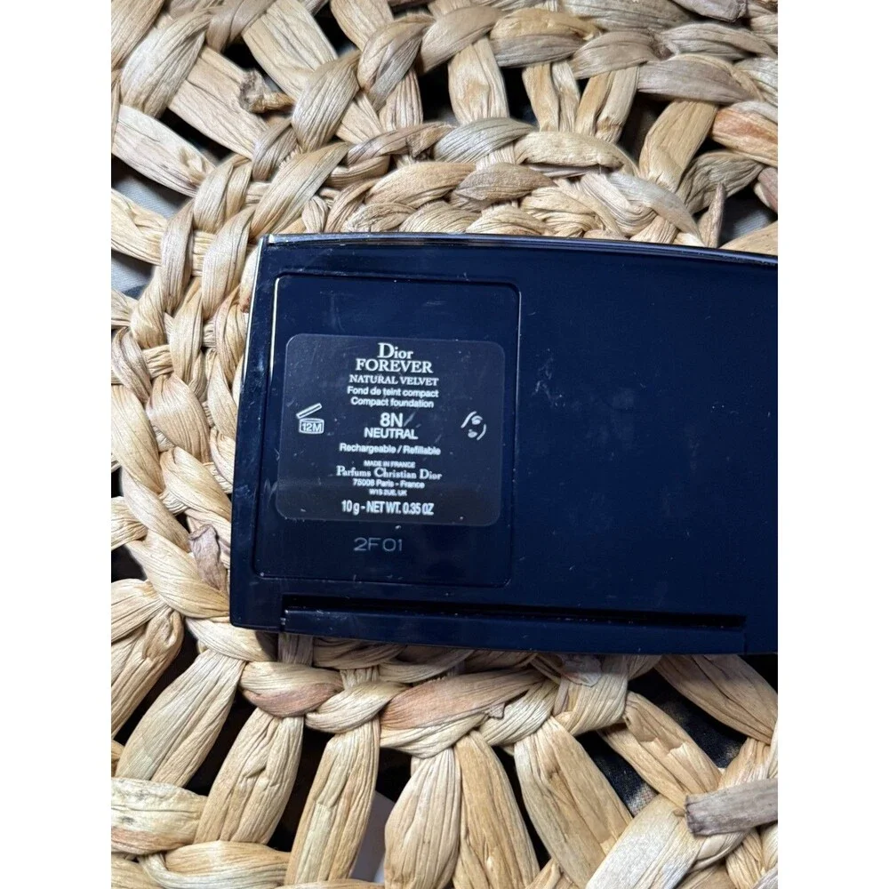 Dior Forever Natural Velvet Longwear Compact Foundation 8N  Neutral 0.35 oz BNIB